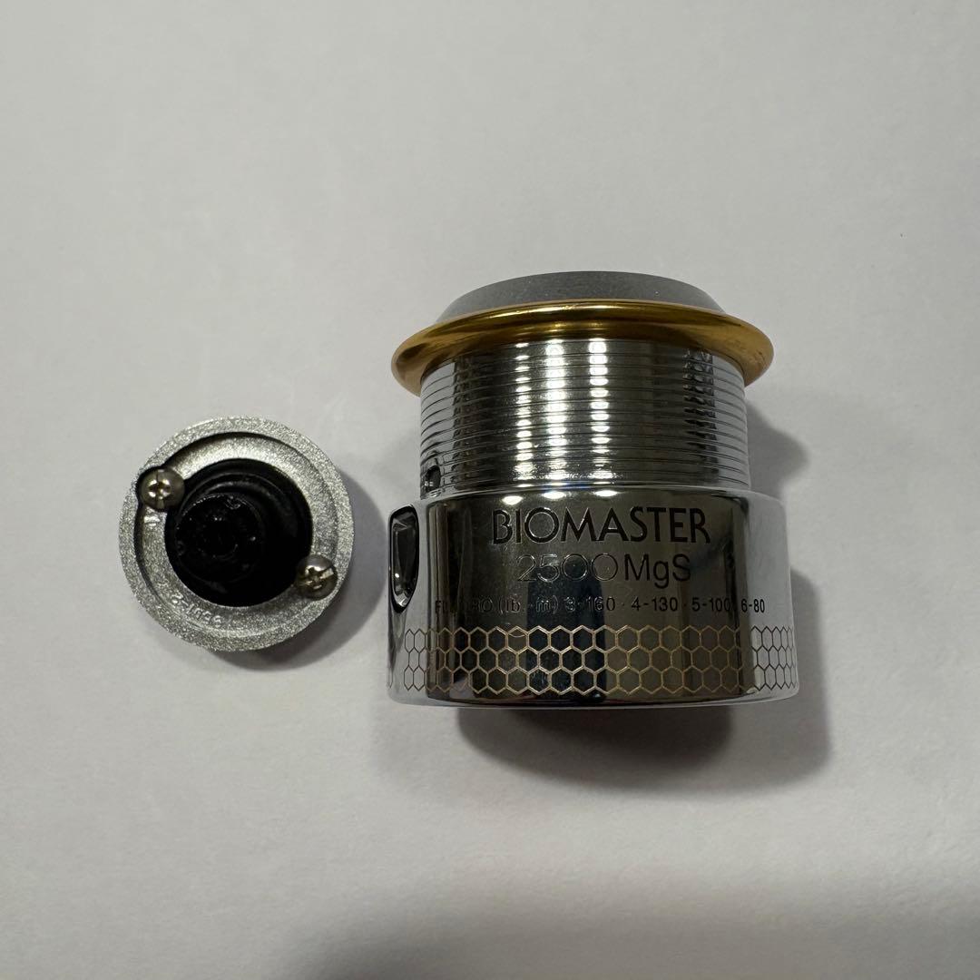 zio様シマノ バイオマスター2500MgS スピニングリール