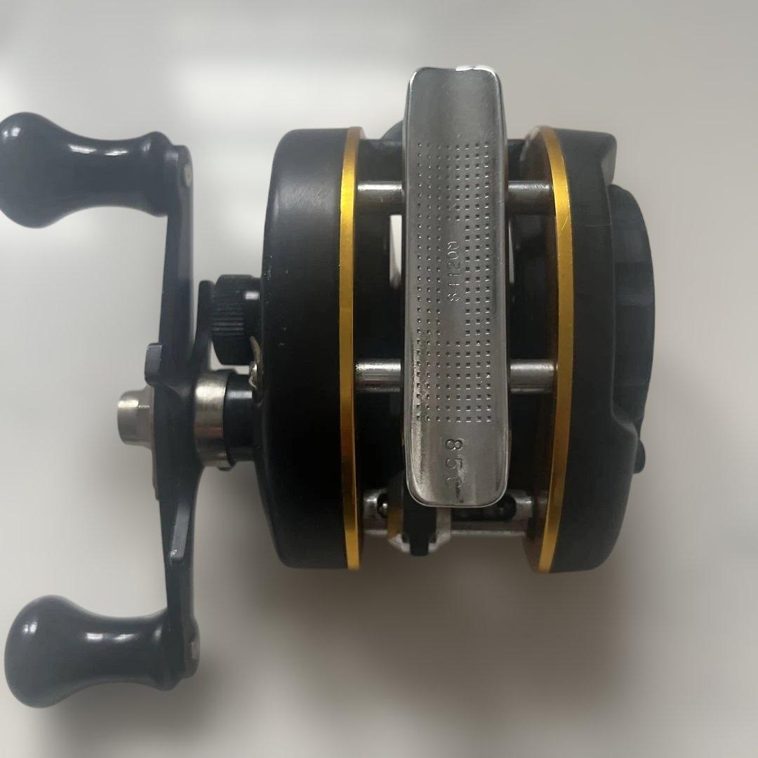 d*i様 オールドアブ　Abu Garcia Ultra Mag XL Flip