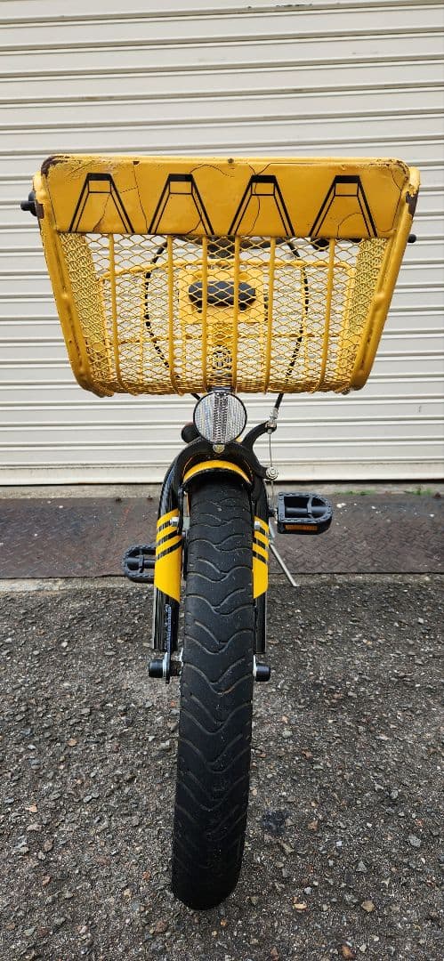 子供用自転車　イエロー　16インチ　前カゴ付き　補助輪あり