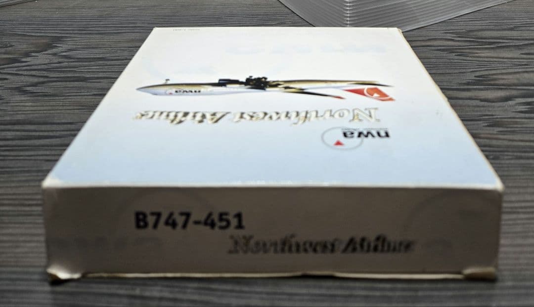 Navigator　1/400　B747-451　nwaノースウエスト　ジャンク