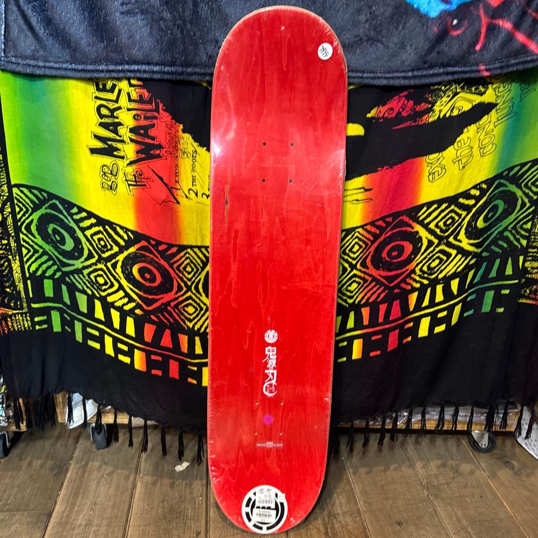ELEMENT 鬼滅の刃 炭治郎 スケボーデッキ8×31.75㌅