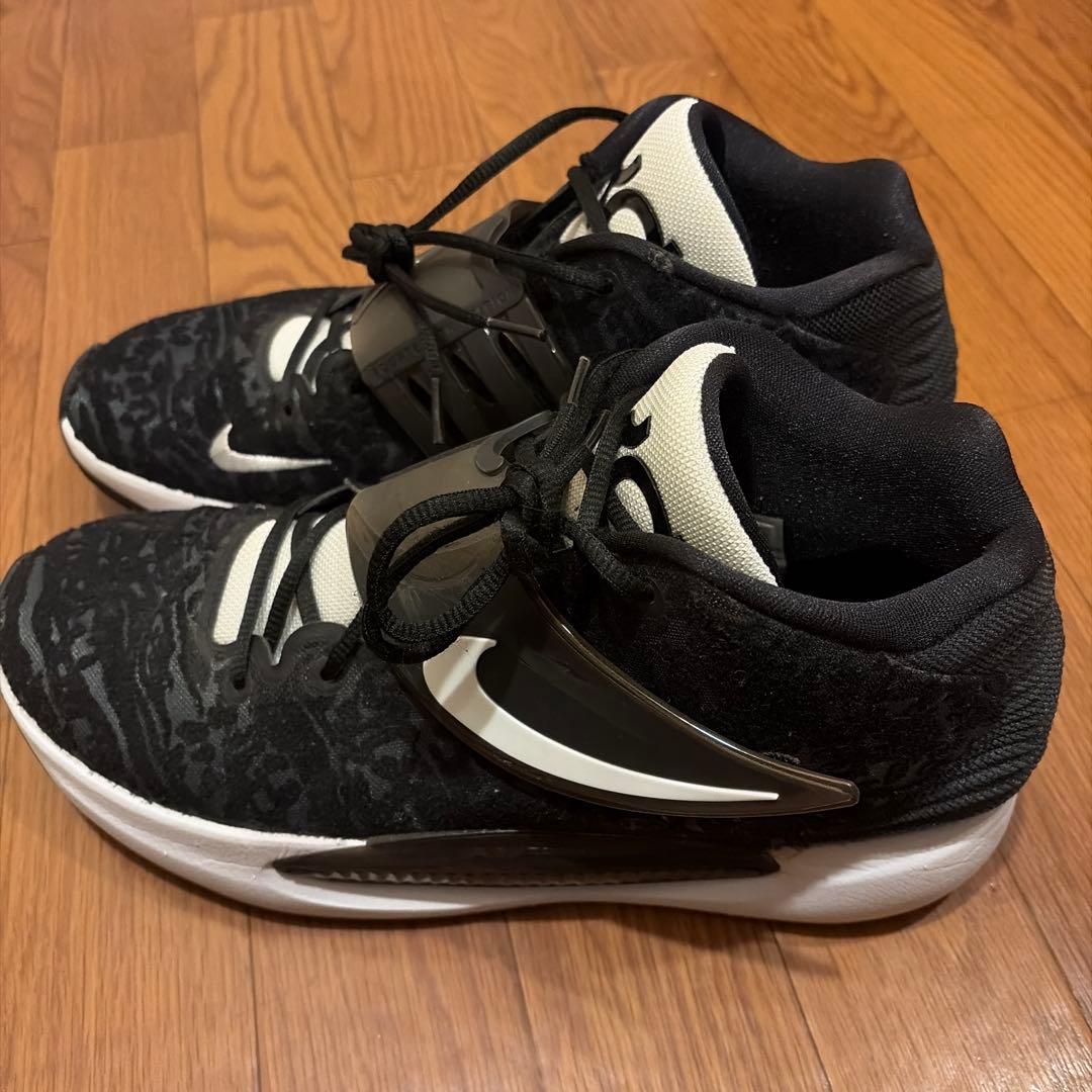 Nike KD 14 ブラック/ホワイト バスケットシューズ