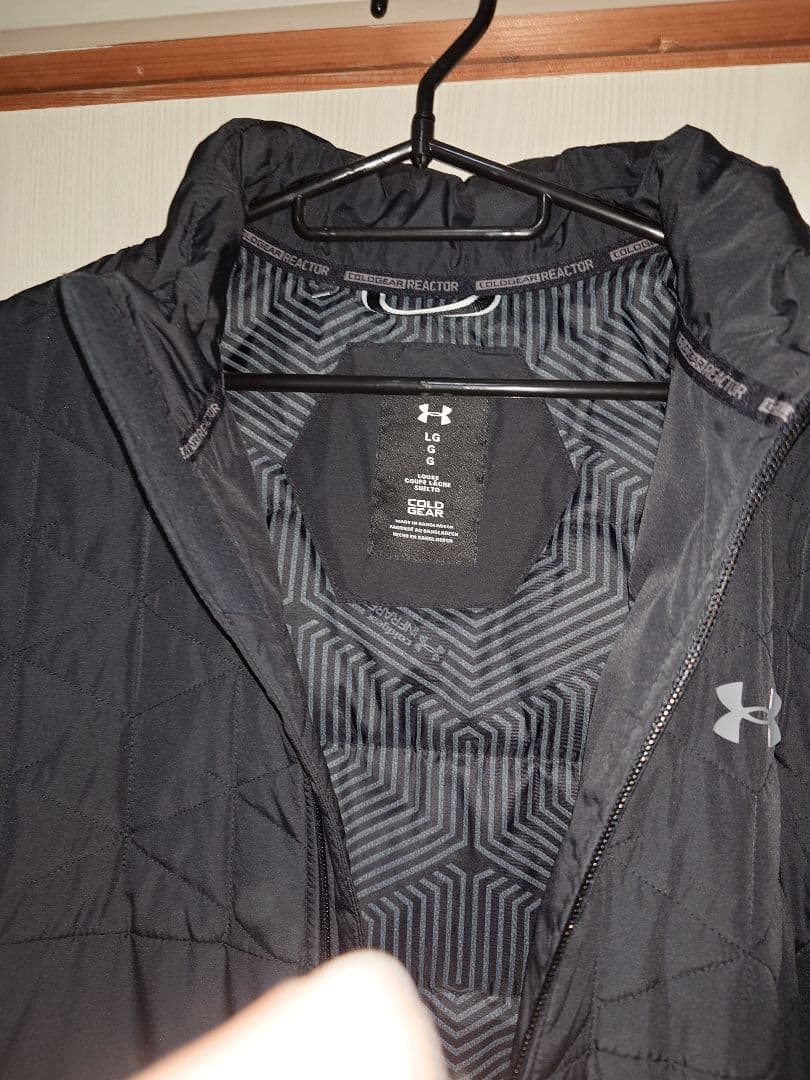 Under Armour Cold Gear ゴルフジャケット LG ブラック