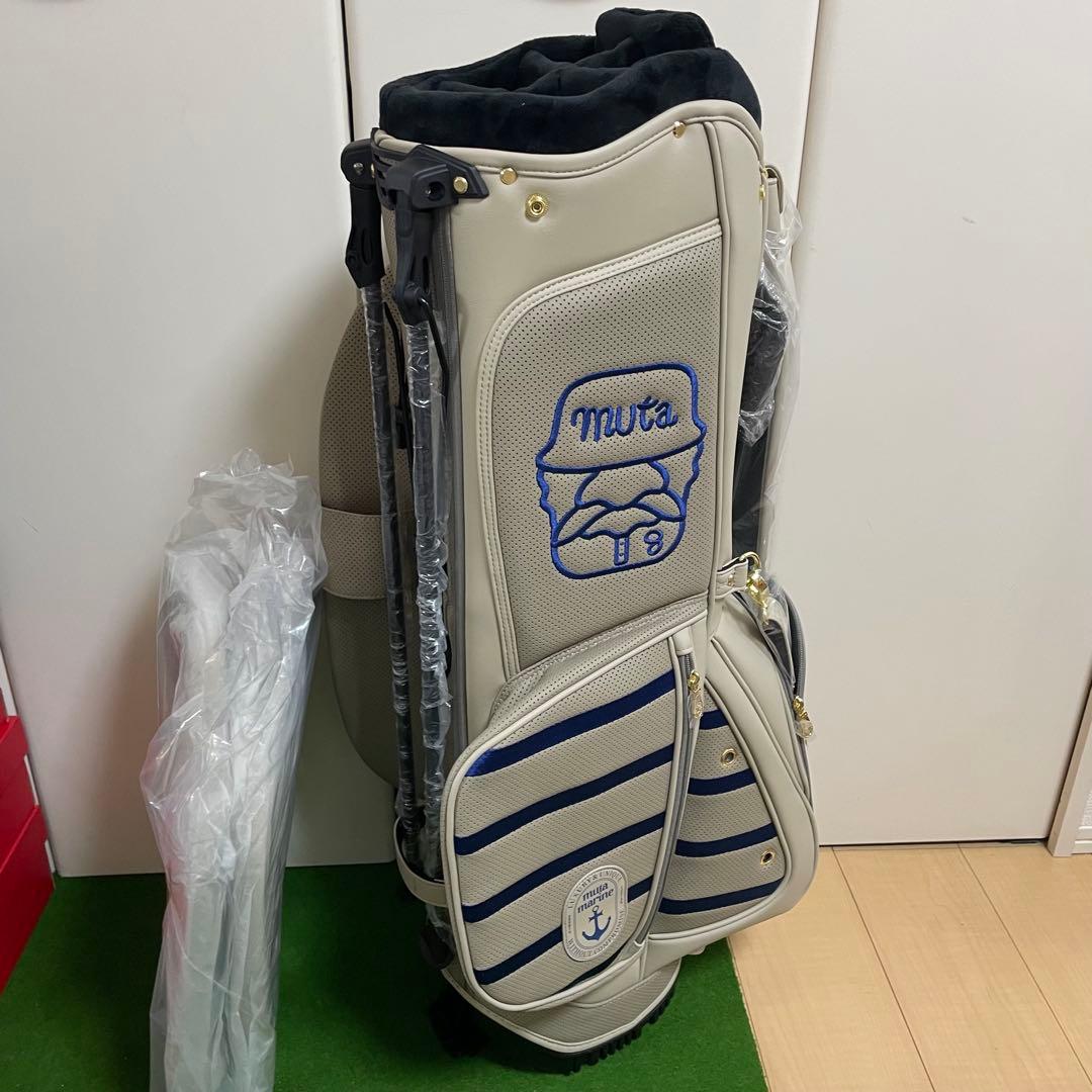 ⭐️超人気完売品　新品未使用 muta ムータ　ゴルフ キャディバッグ ベージュ