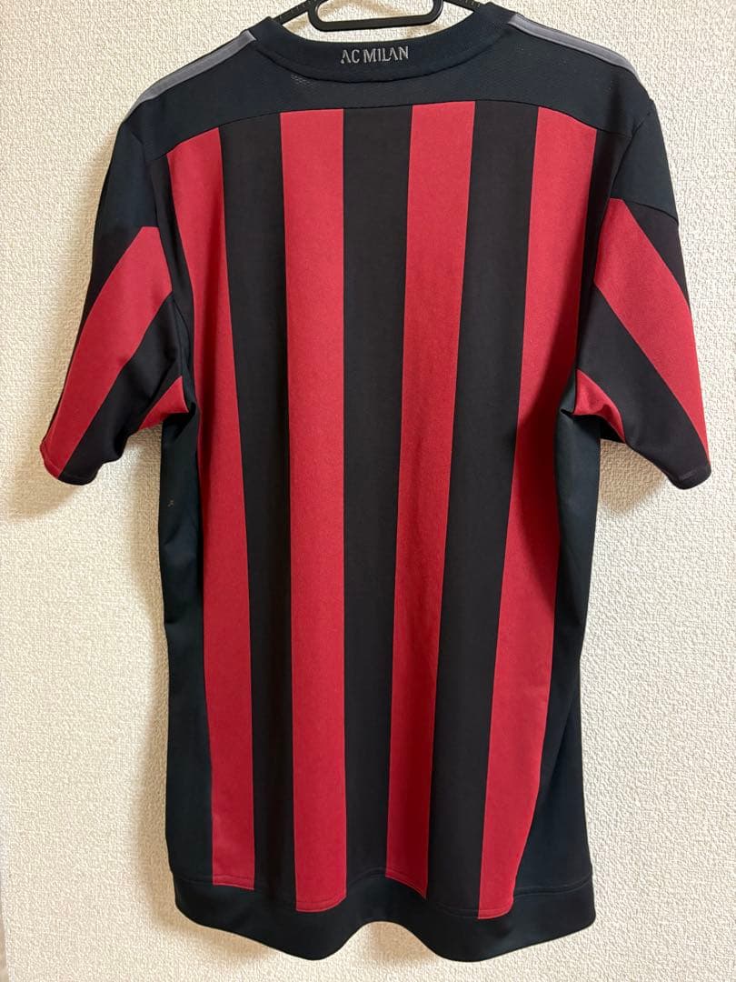 AC Milan 赤黒ストライプシャツ