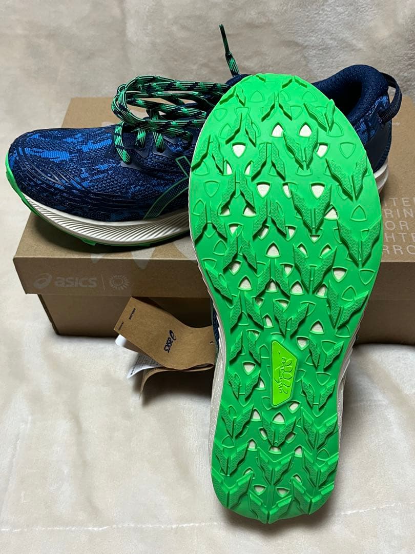 ASICS アシックスFuji Lite3 サイズ27.5cm 新品タグ付き