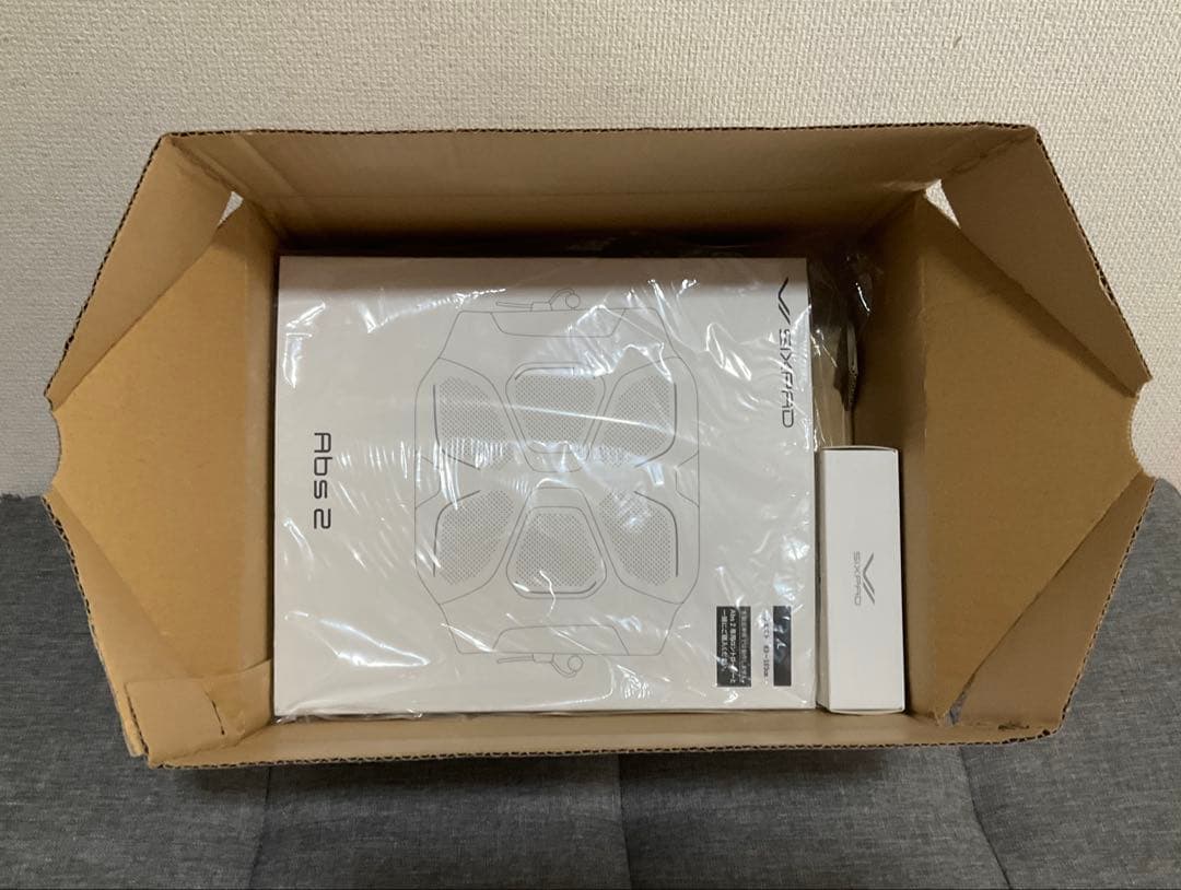 【 Lサイズ 】新モデル SIXPAD Abs 2＋コントローラーセット