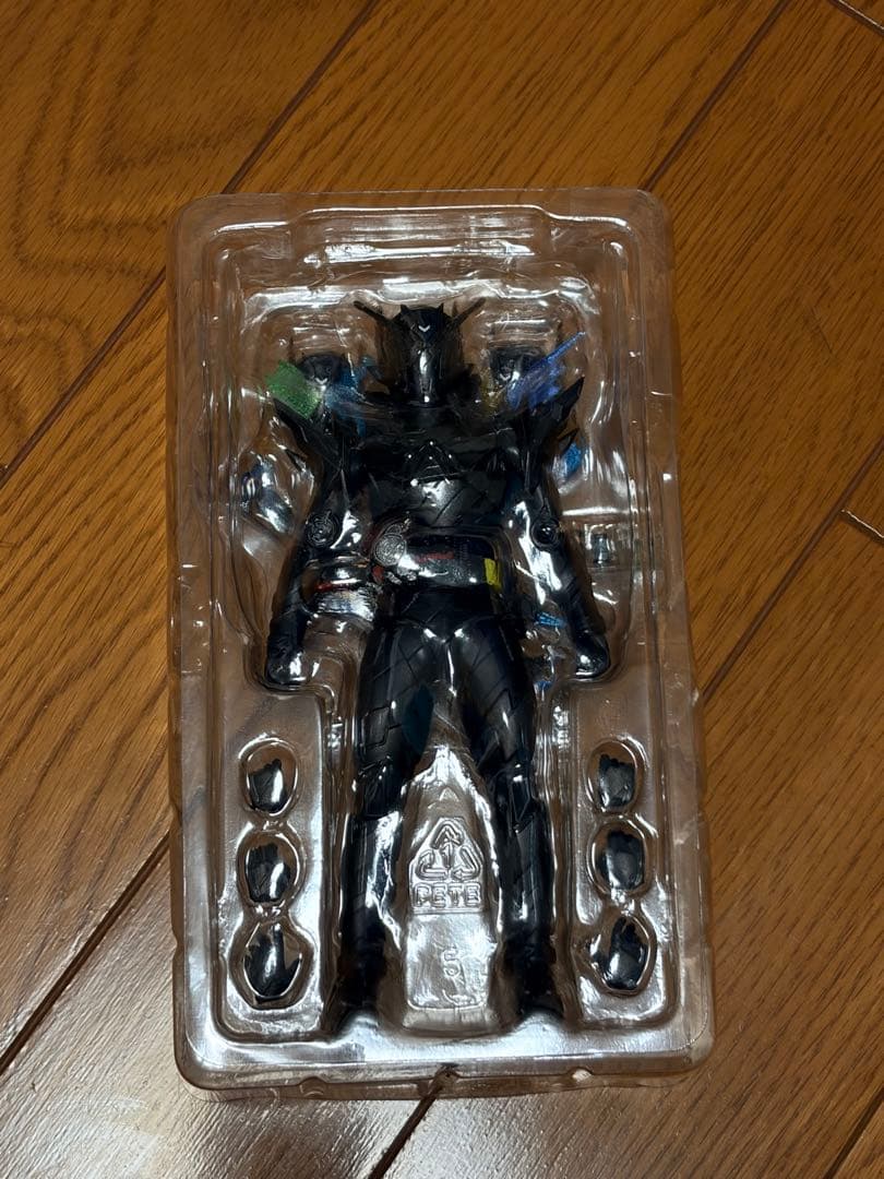 最終値下げ S.H.Figuarts 仮面ライダーメタルビルド
