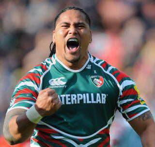 Alesana Tuilagiのサイン入りジャージ