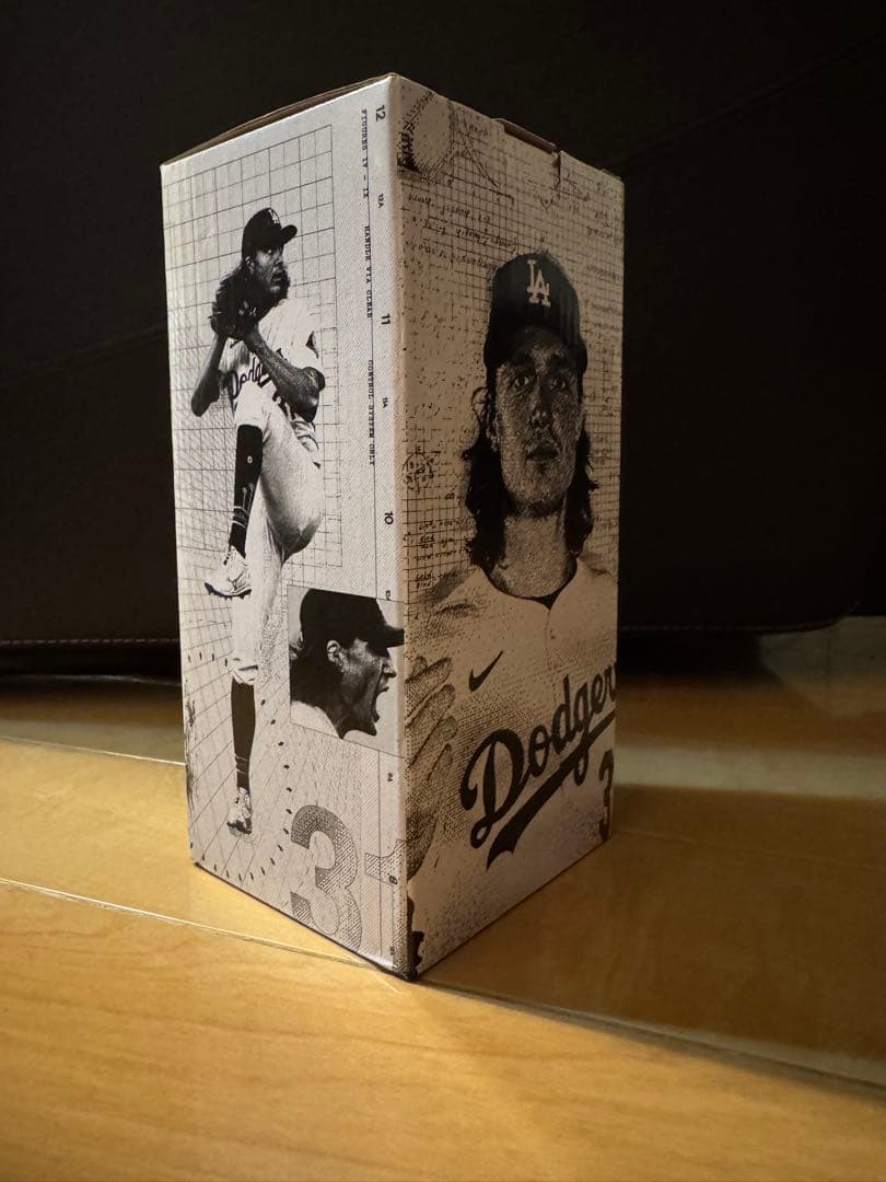 タイラー・グラスノウ ボブルヘッドDODGERS 来場者限定　スタジアム配布新品