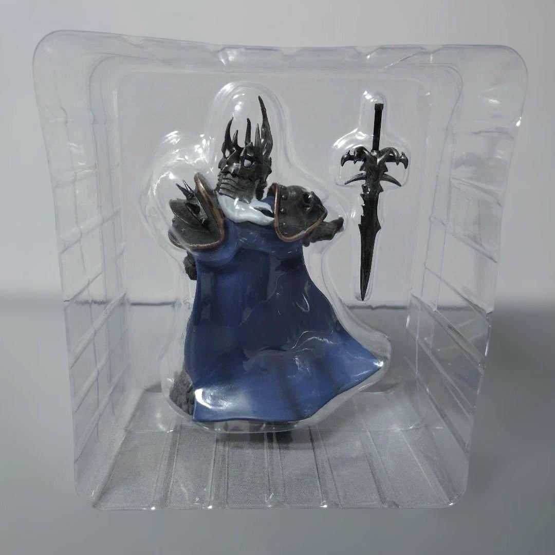POP MART Warcraft（ウォークラフト）リッチ・キング （箱あり）