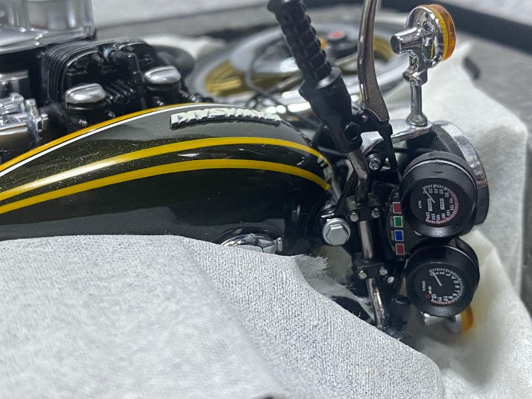 購入時状態、未使用 Wit'sマイルストーン KAWASAKI ZII A改