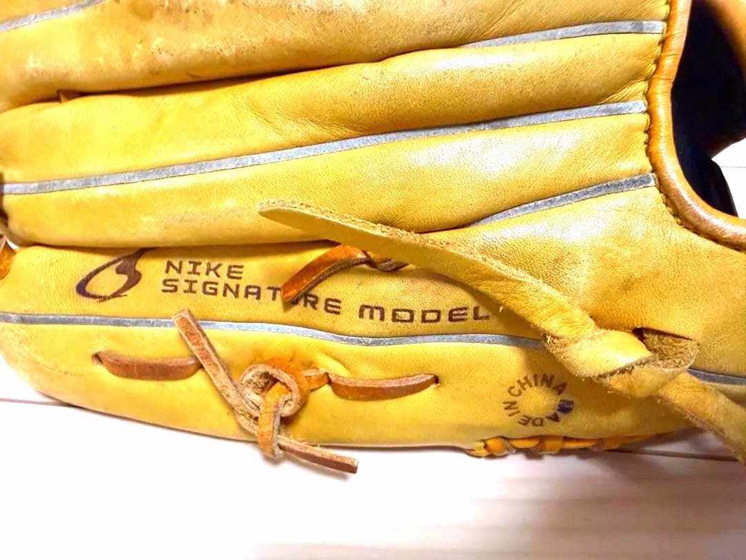 NIKE 軟式投手用グローブ　川上憲伸モデル　限定　シグネチャーモデル