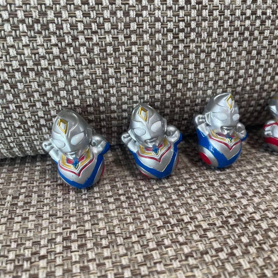 ウルトラマン 起き上がり小法師　8体セット　指人形　おまけ付き