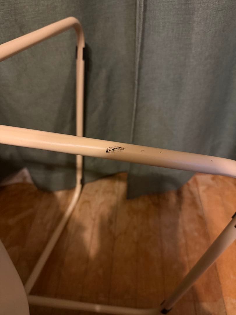Roomn ルームアンドホーム　椅子　チェア　ムーンチェア　ベージュ