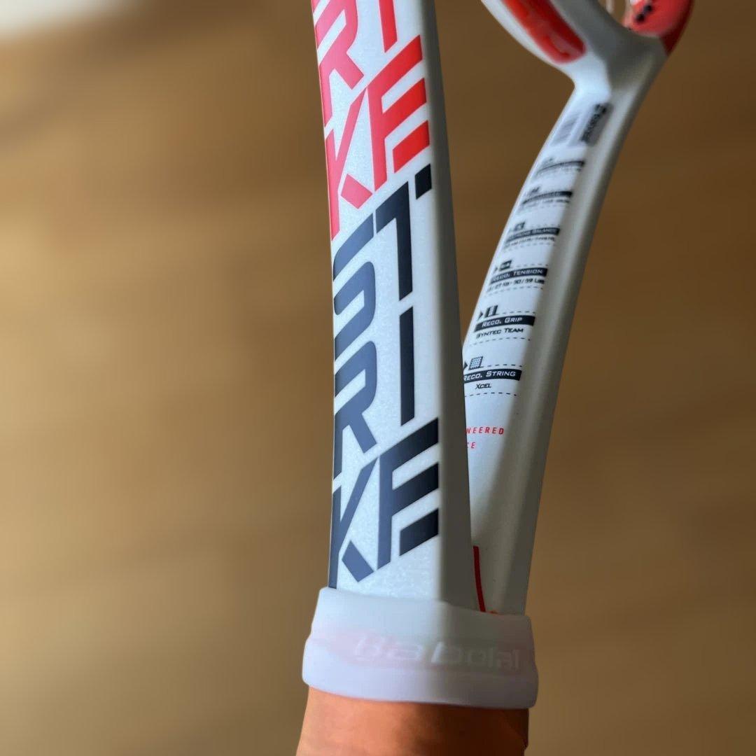 バボラ Babolat ピュアストライク 103 グリップ1
