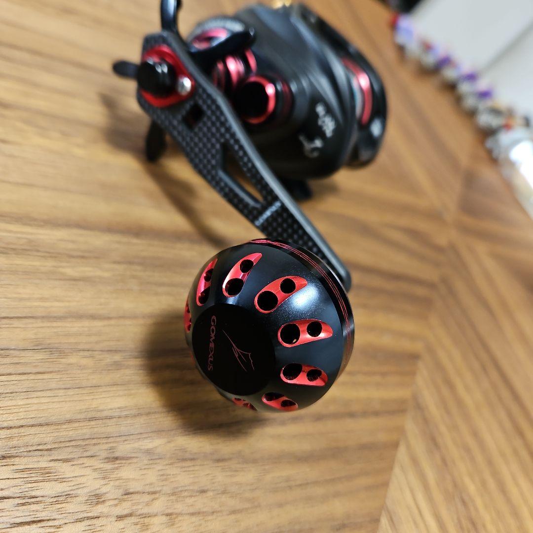 tailwalk ベイトリール 8.1:1 ブラック/レッドです中古