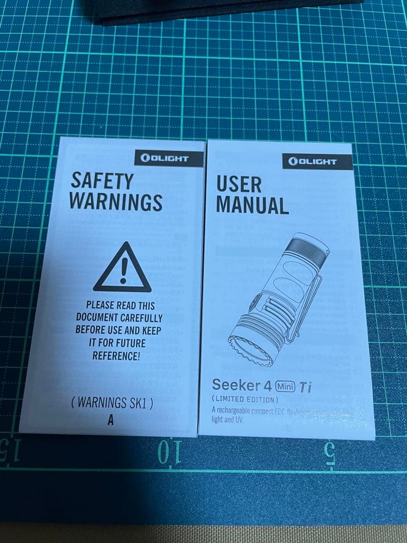 ライト・ランタン Olight Seeker 4 mini Titanium