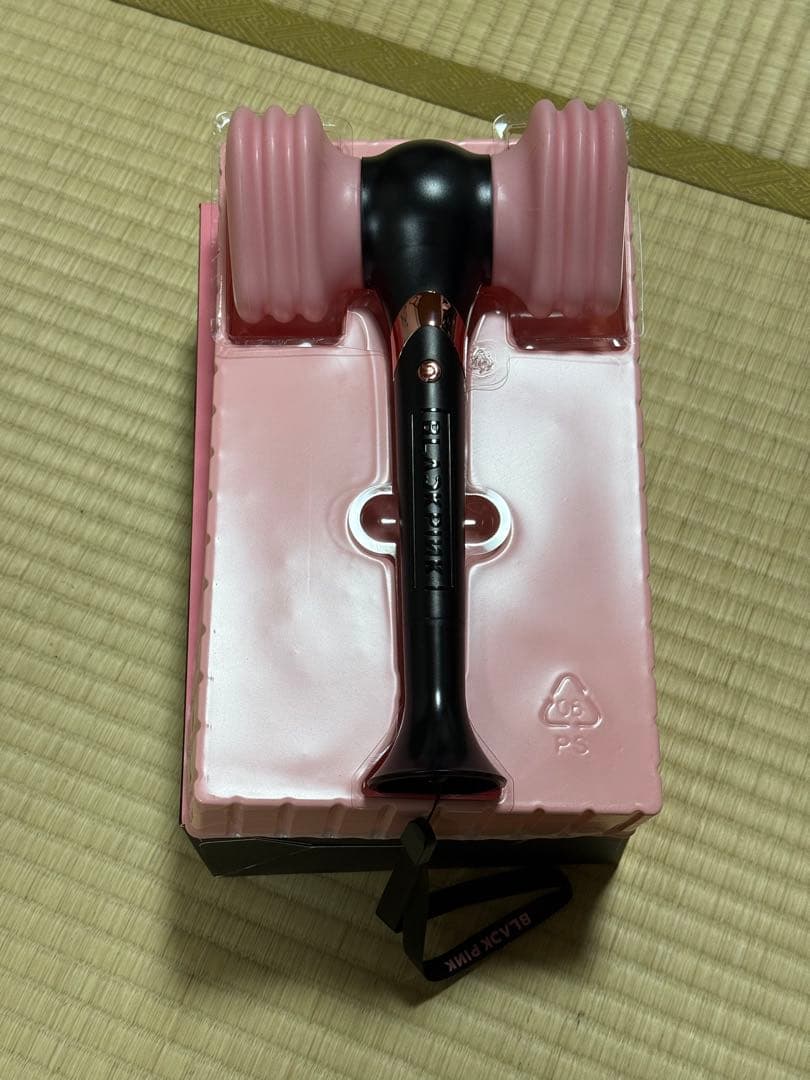 「本日配達 」BLACKPINK OFFICIAL LIGHT-STICK