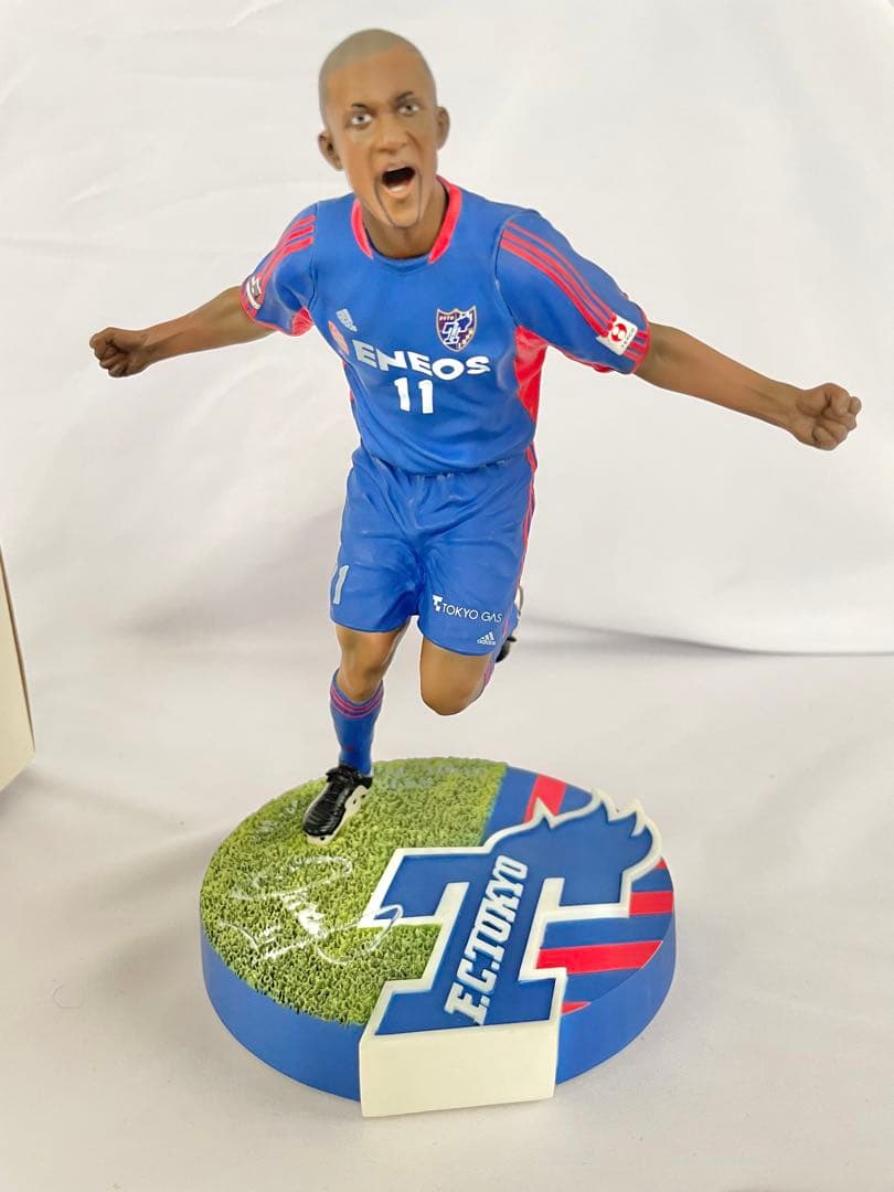 FC東京 リアルアマラオ　フィギュア ミニアマラオフィギュア付