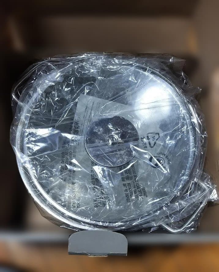 ☆新品未使用☆　WMF ProfiSelect 両手鍋