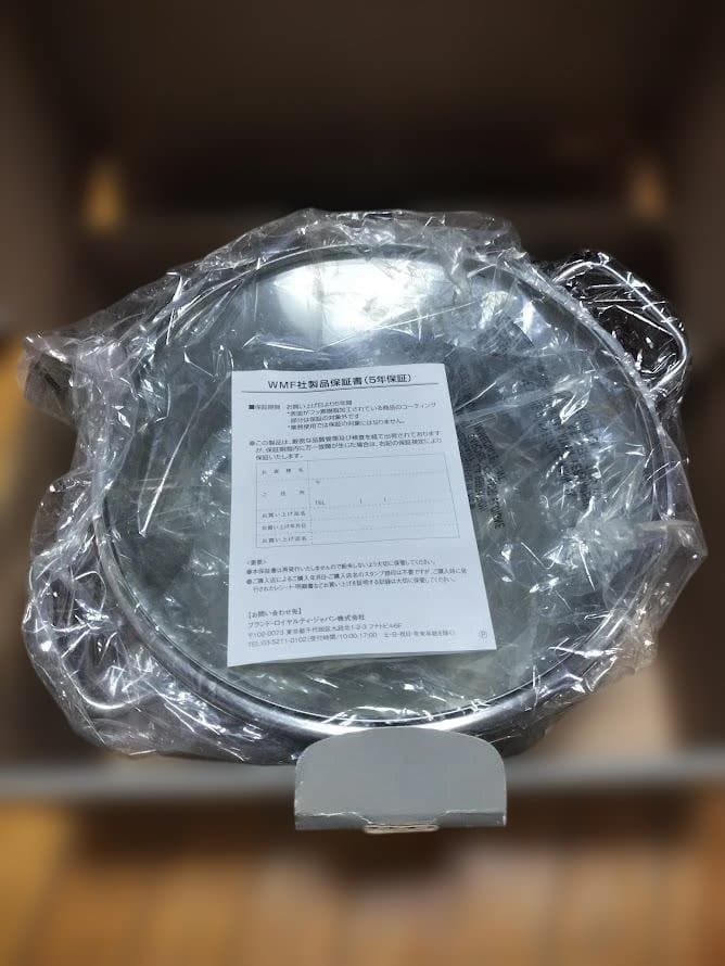 ☆新品未使用☆　WMF ProfiSelect 両手鍋