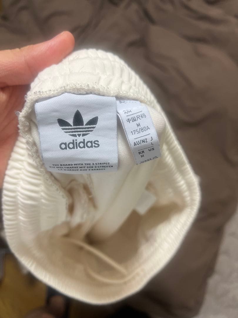 adidas ホワイト ジャージパンツ Mサイズ