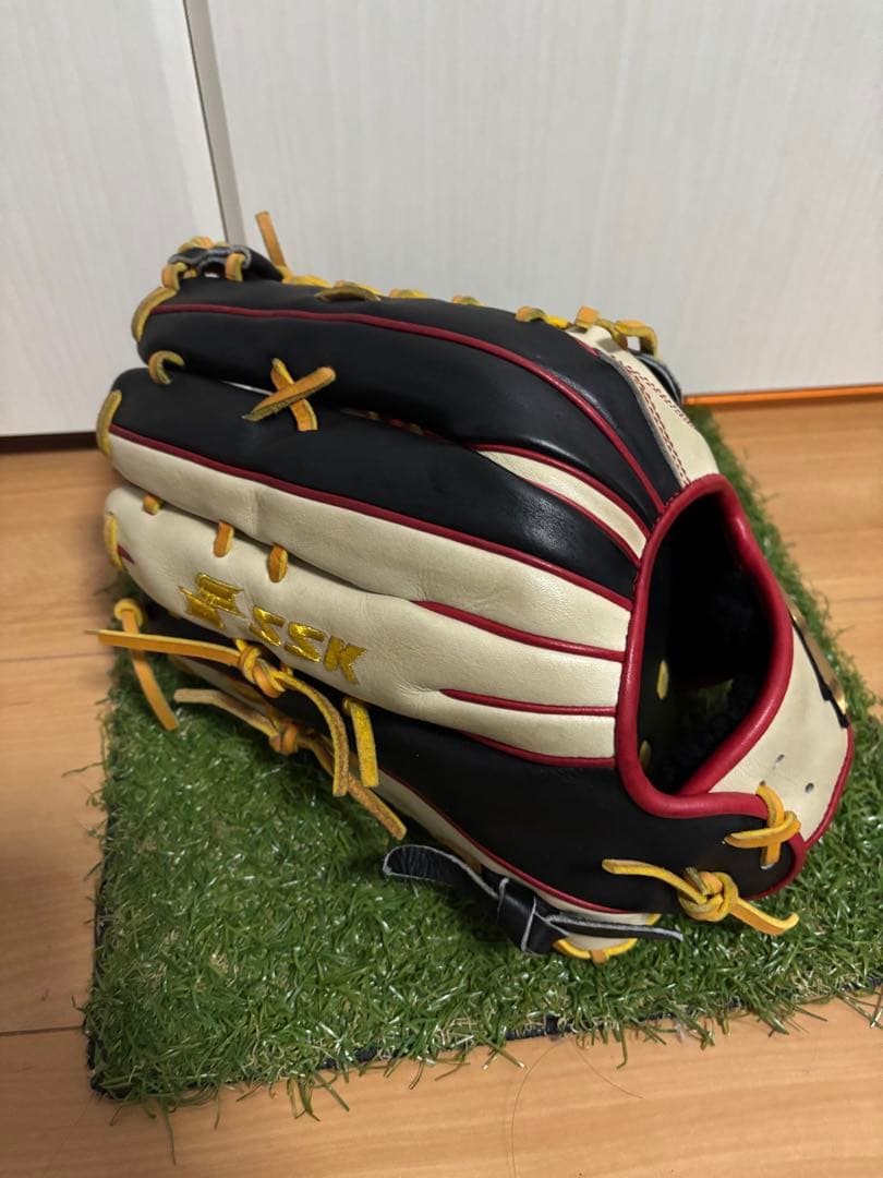 SSK プロエッジ　外野手　コユニ　Uロック　オーダーグラブ