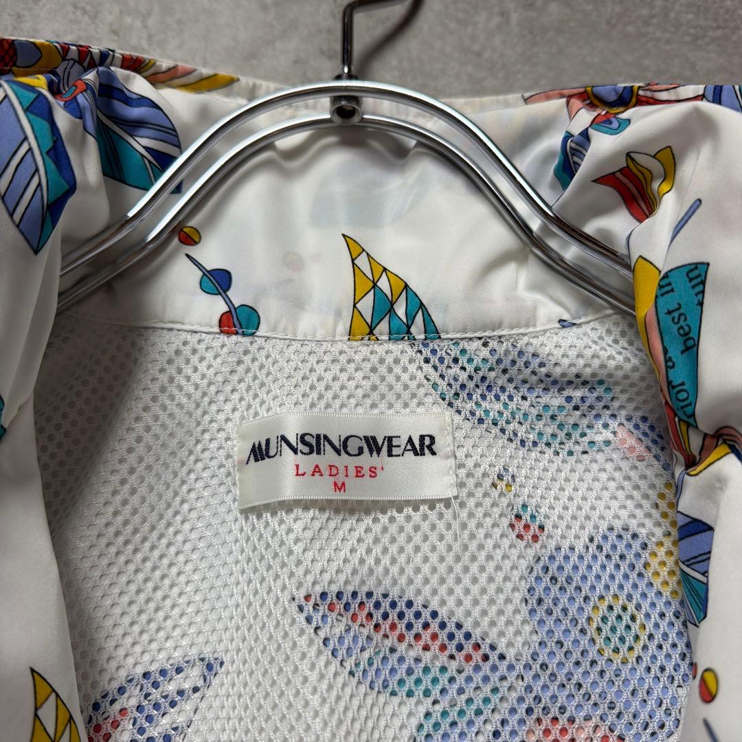 希少　Munsingwear マンシングウエア　ナイロンジャケット　花柄　レア！