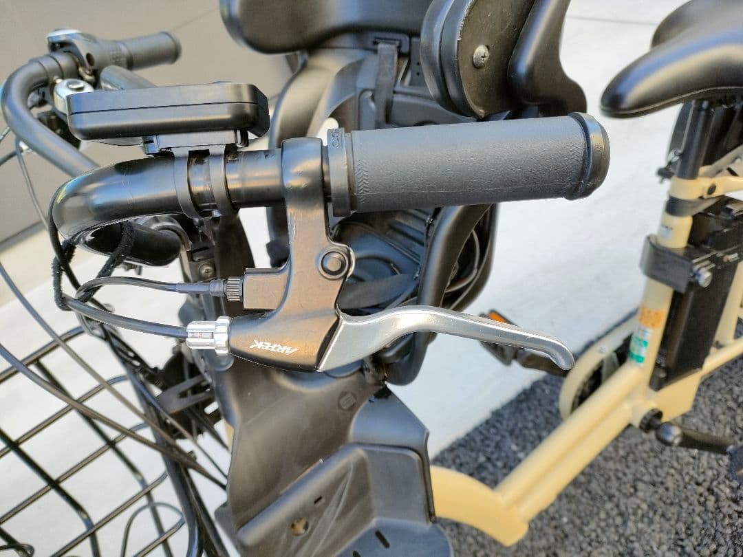 美品 丸石サイクル 8.7Ah 20型 3人乗り 2024年購入 東京