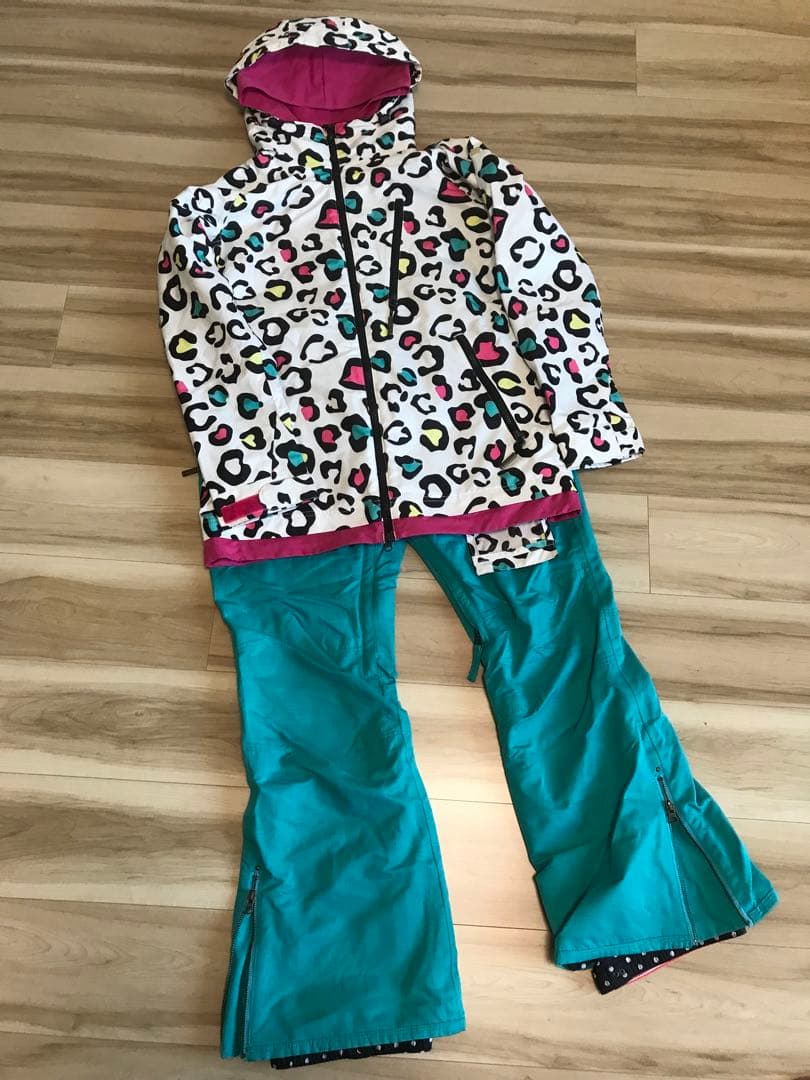 美品✨SISTA.J スノボウェア上下