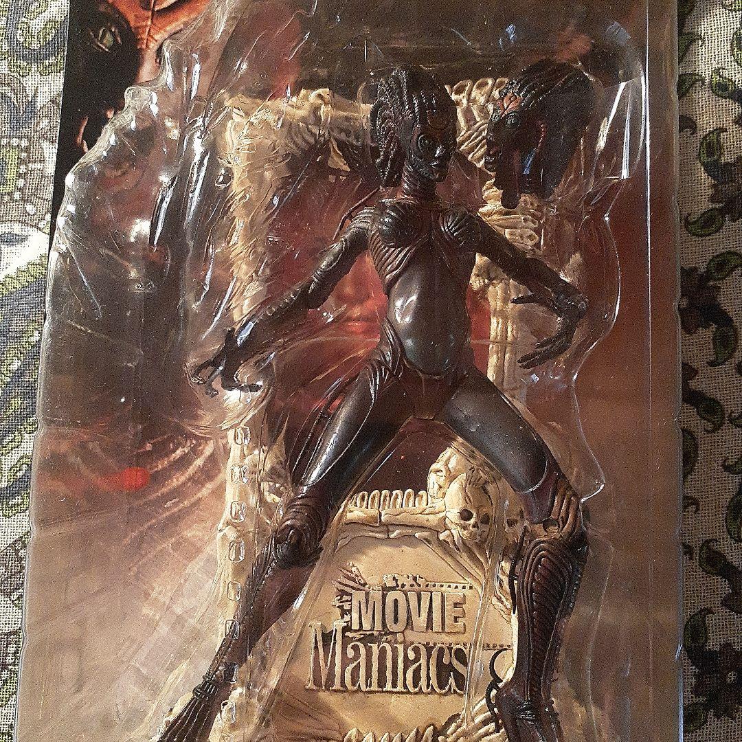 Species II フィギュア Movie Maniacs　2体セット