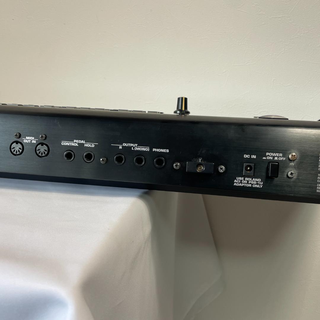 Roland ローランド JUNO-D 61鍵 シンセサイザー