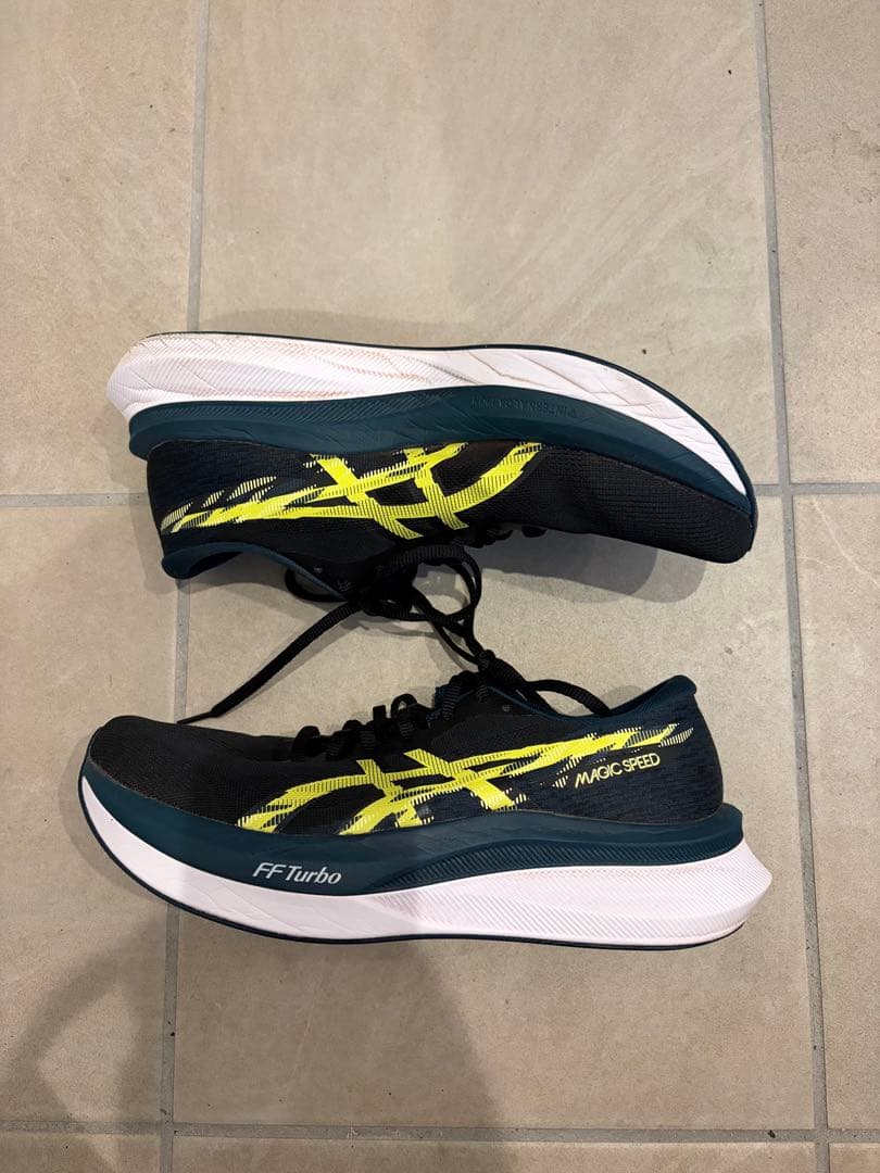 アシックス　asics マジックスピード4 27cm