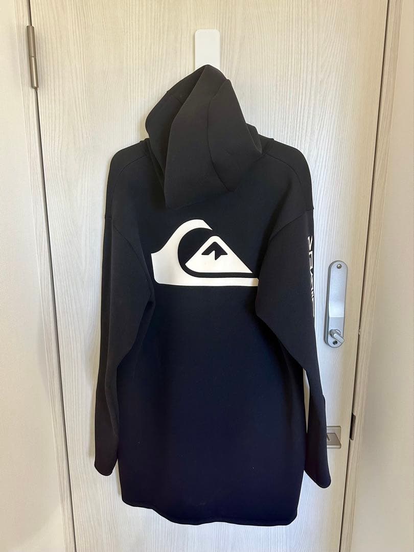 11/16ご購入 Remix wks レア Quiksilver ポンチョ