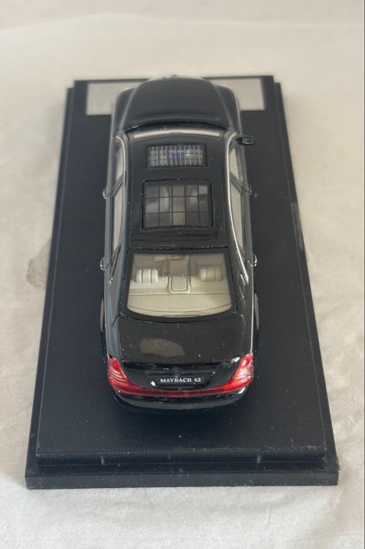 Maybach 62 ブラック 1/43スケール