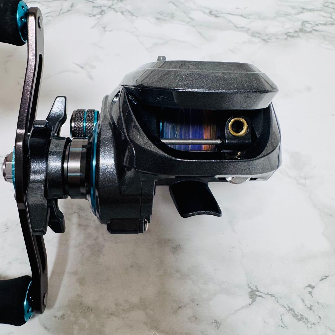 【極美品】DAIWA LIGHT SW X IC SS ベイトリール 右
