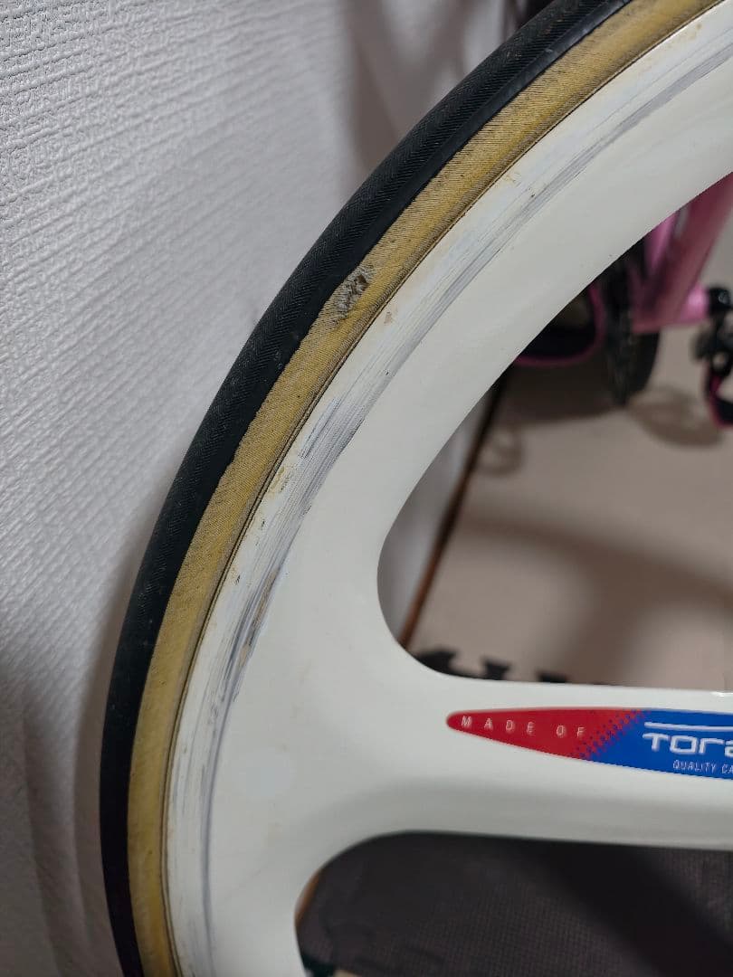 TORAYCA カーボンバートンホイール 前