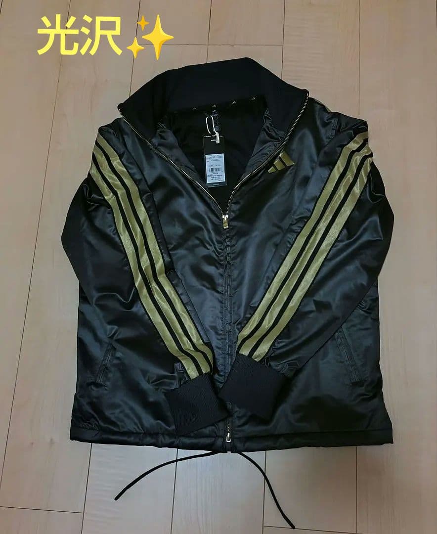 adidasウインドスーツセットアップ上下、光沢、ツヤL　 黒金