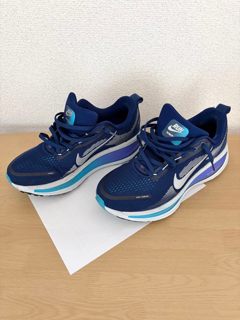 ウォーキング・ランニングウェア Nike Vomero 18 27.5cm