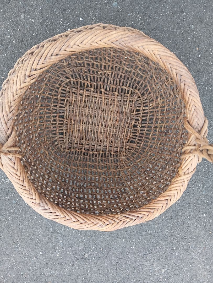 あけび　持ち手つきかご　あけびかご　古道具