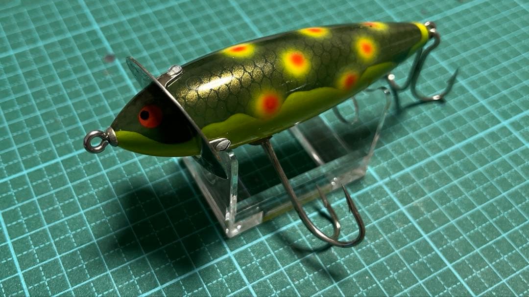 ヘドン 210サーフェイス フロッグカラー トップウォーター Heddon