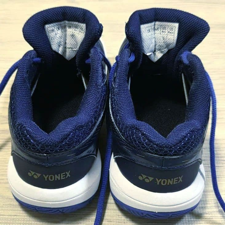 YONEX 桃田賢斗モデル バドミントン用シューズ 23.0cm