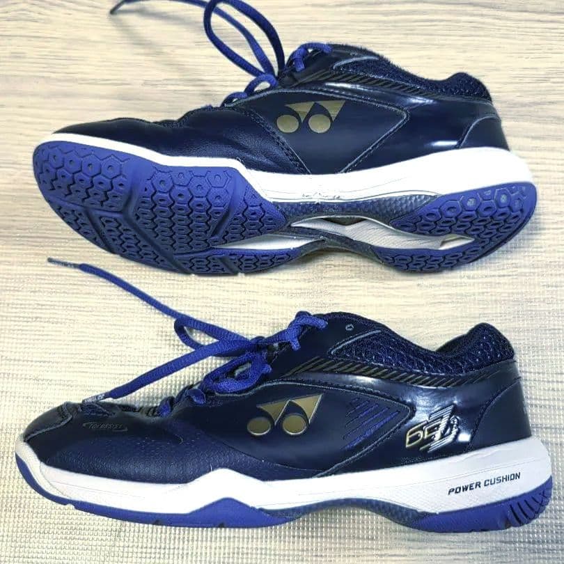 YONEX 桃田賢斗モデル バドミントン用シューズ 23.0cm