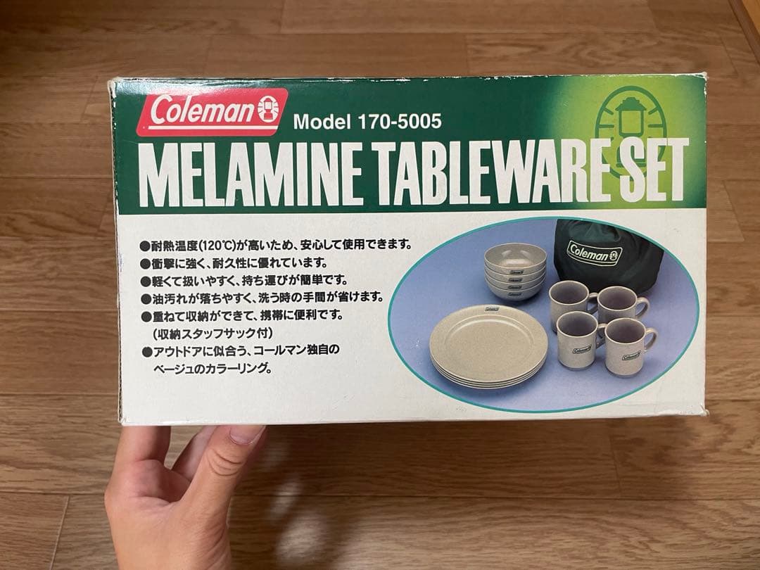 コールマン　メラミンテーブルウェア＋カトラリーセット