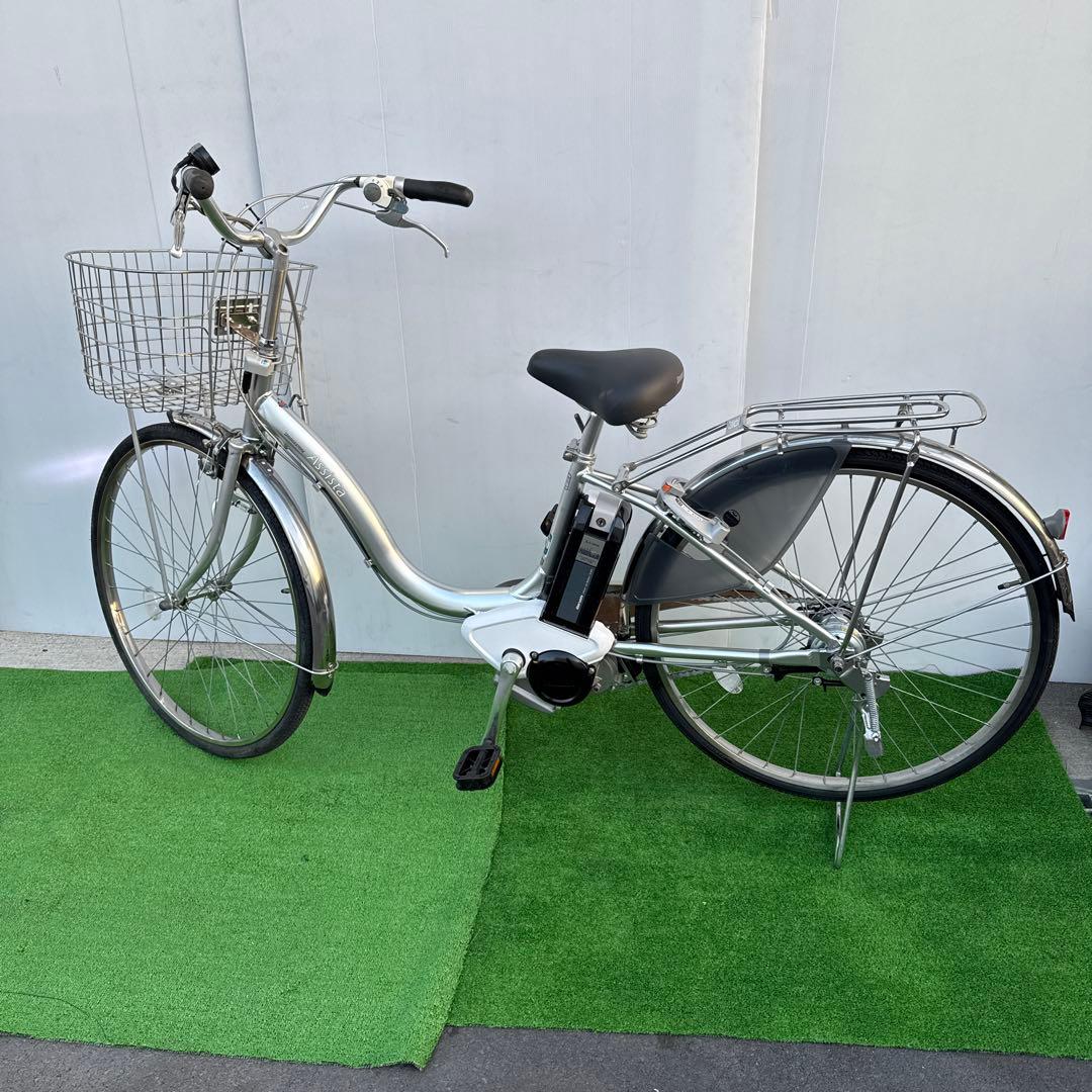 ブリヂストン電動アシスト自転車26インチ 8.9Ah シルバー
