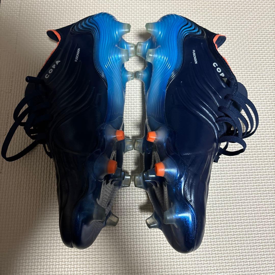 アディダスサッカースパイク　コパセンス