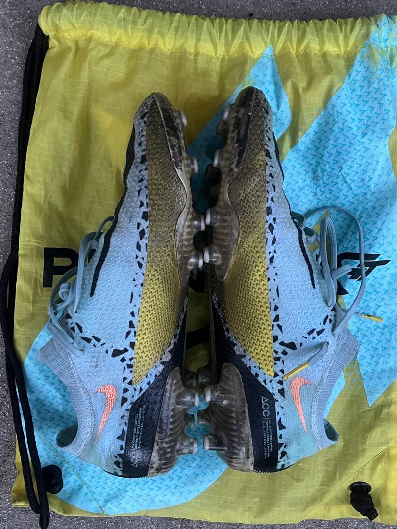 Nike Phantom GT サッカーシューズ 袋付き 27