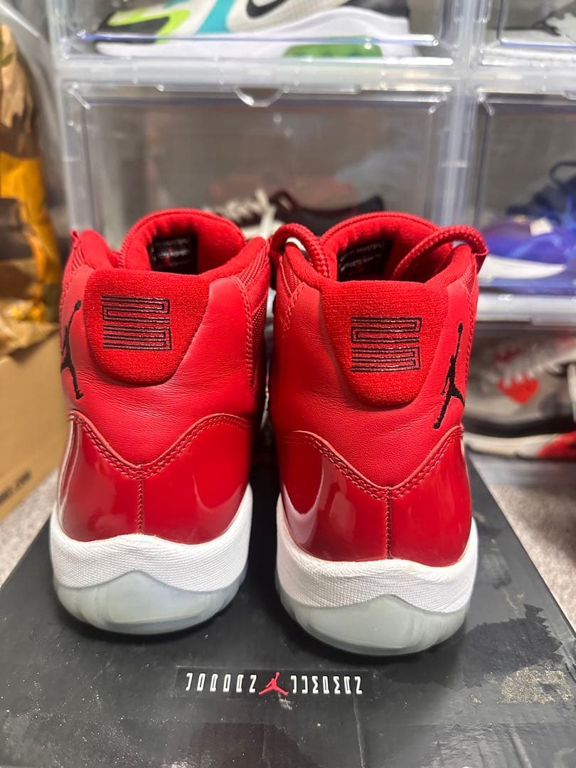 シューズ(男性用) Air Jordan 11 retro