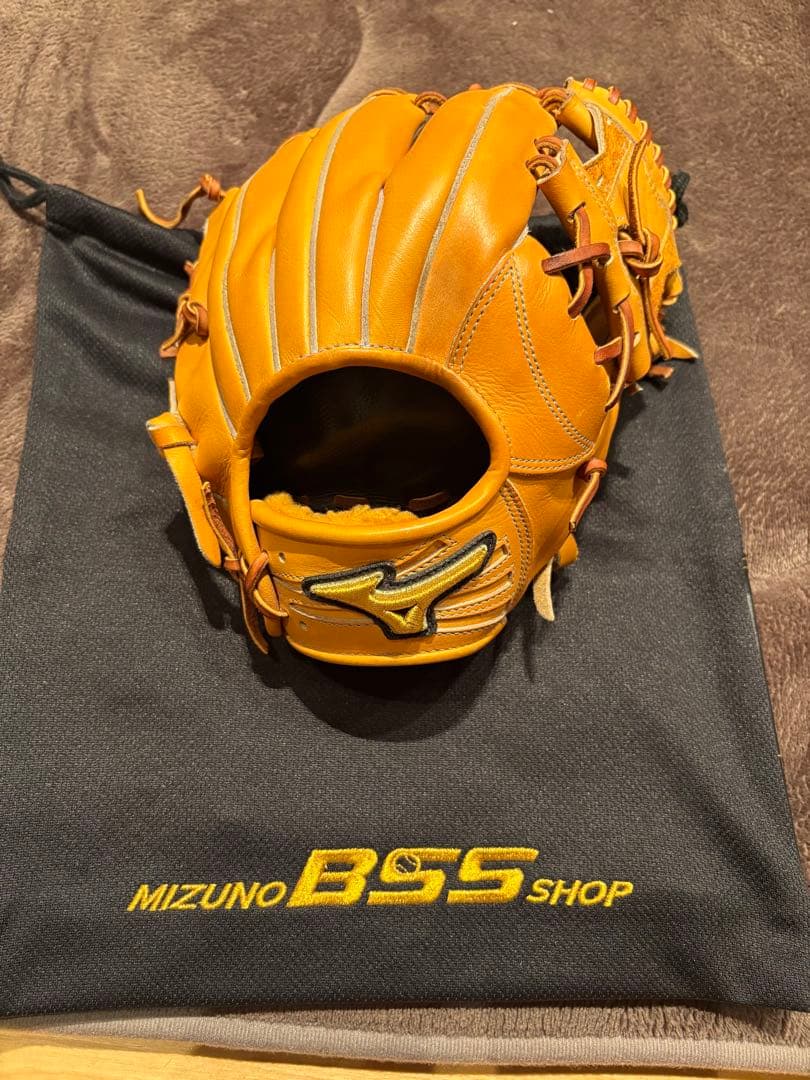 MizunoPro 硬式グローブ オレンジ色 専用袋付き